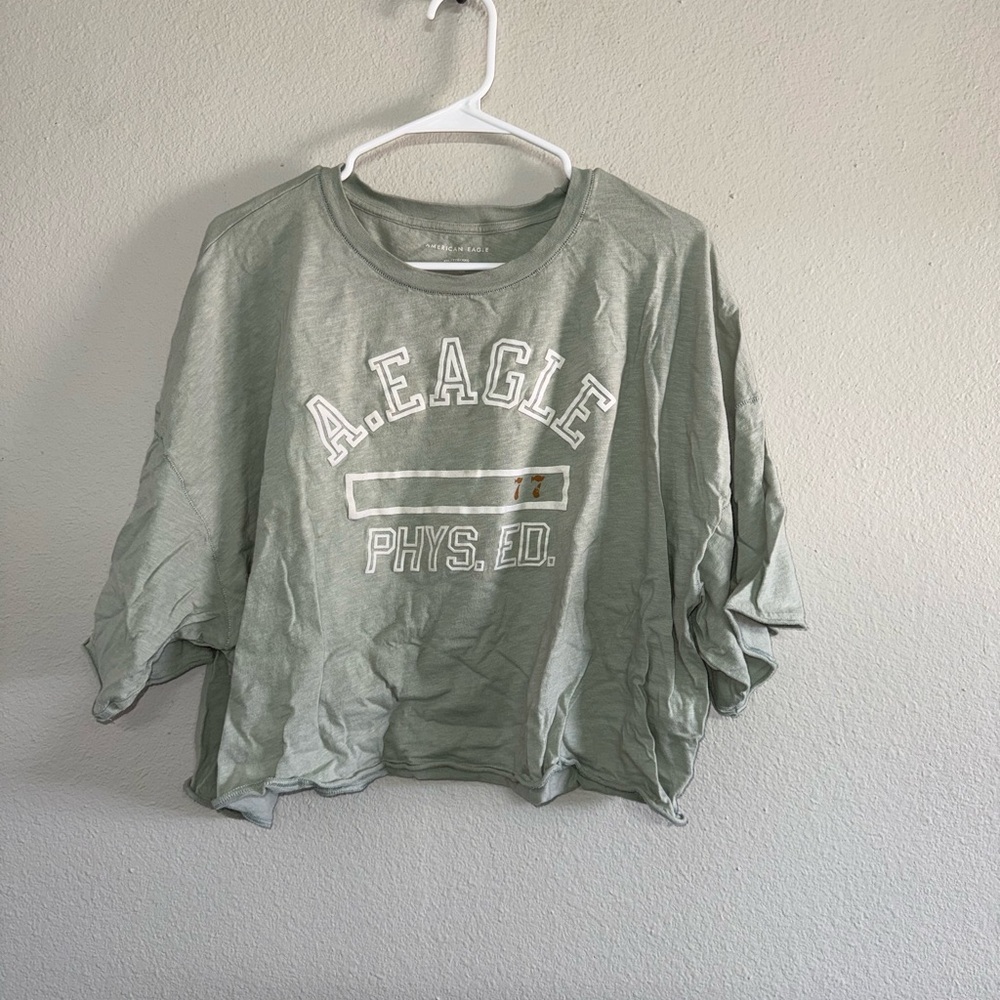American Eagle Green Cropped T-Shirt